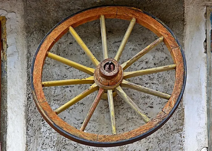 بيت ضيافة U Lasiku 3*